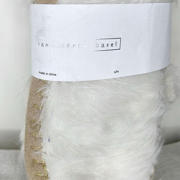 Anthropologie Hansel From Basel Cozy Slipper Cream Nwt Size S/M Furry Sock - Picture 5 of 5
